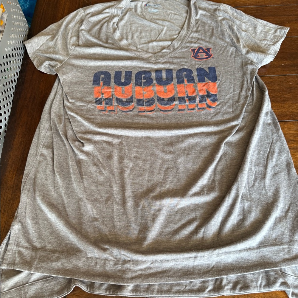 Auburn t-shirt